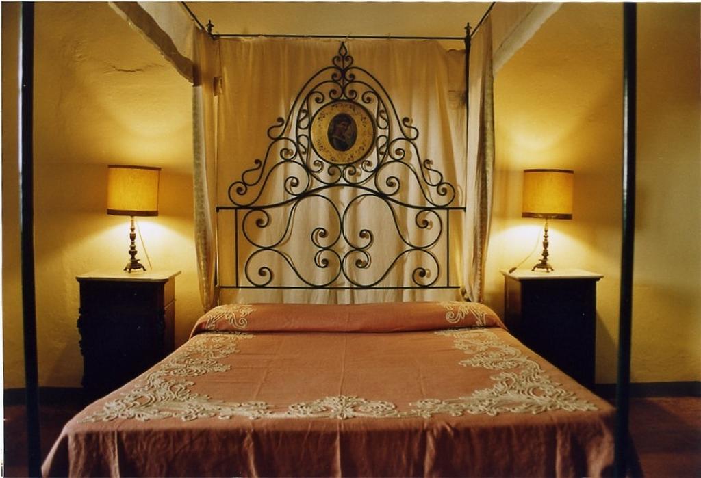 Borgo Fajani Guest House Terricciola Exterior photo